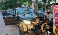 Tài xế Mercedes tông chết người rồi bỏ trốn: Vẫn chưa xác định kẻ gây tai nạn